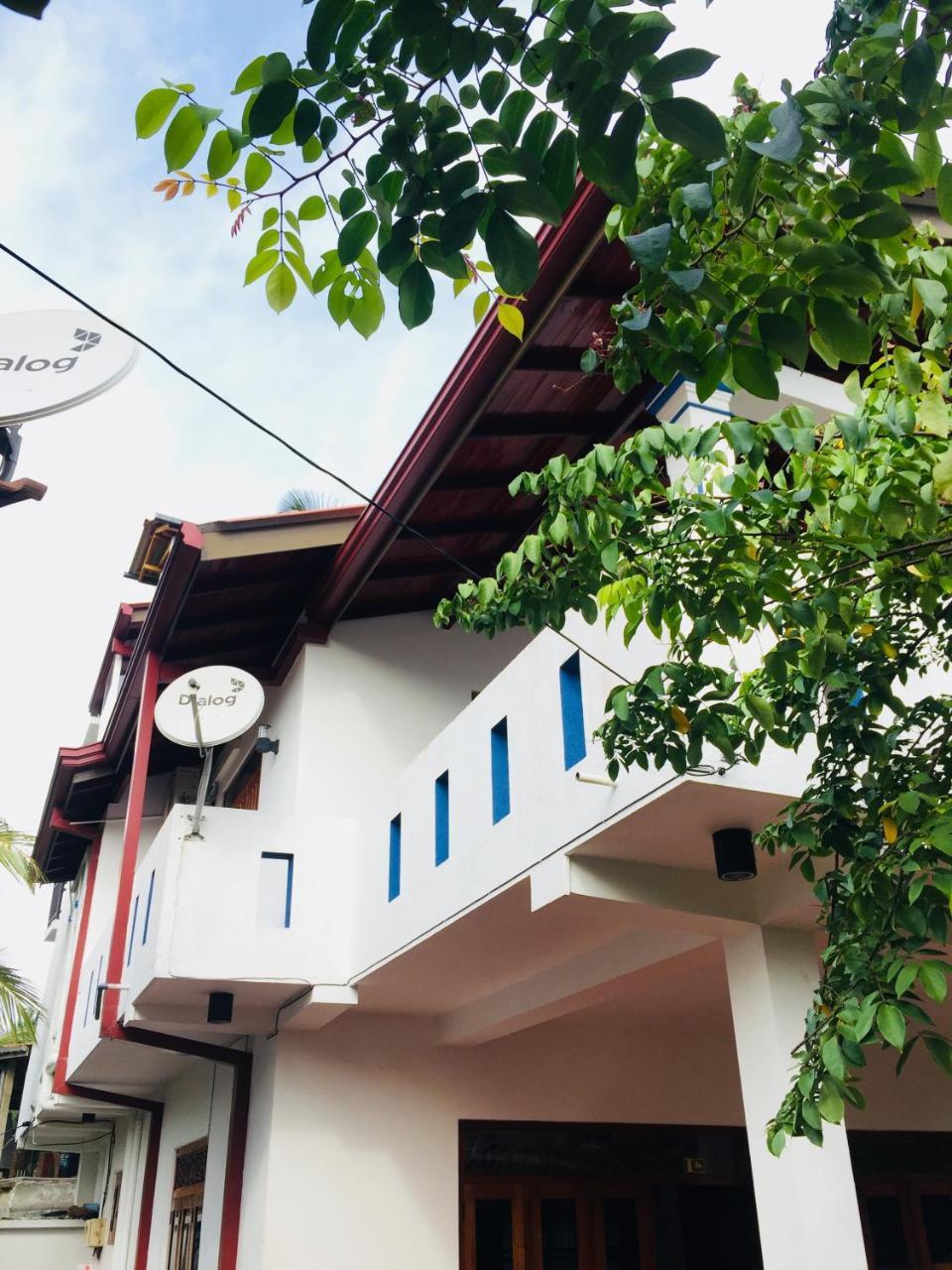Sanjula Apartments Hikkaduwa Exterior foto